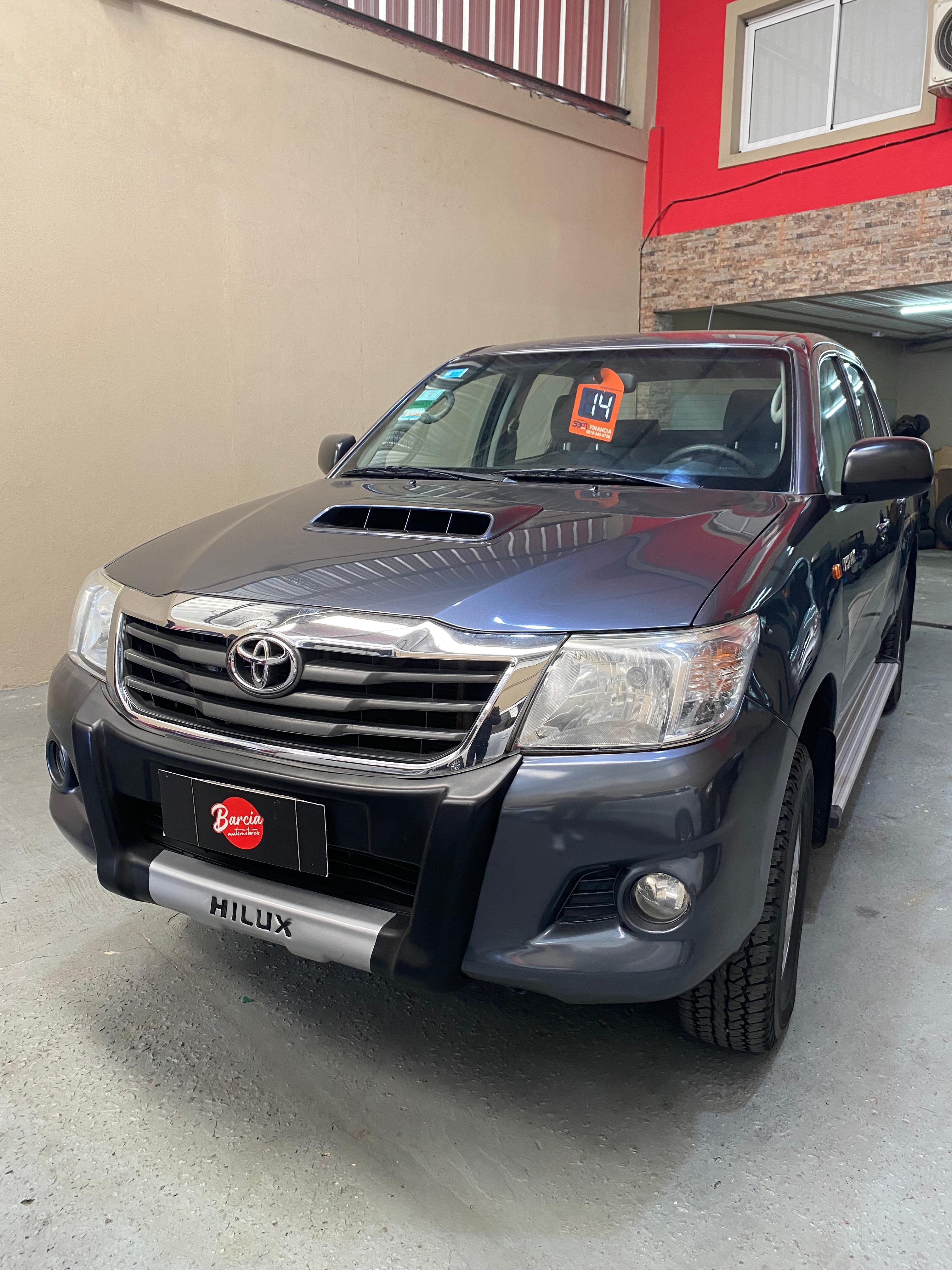 Toyota Hilux en stock